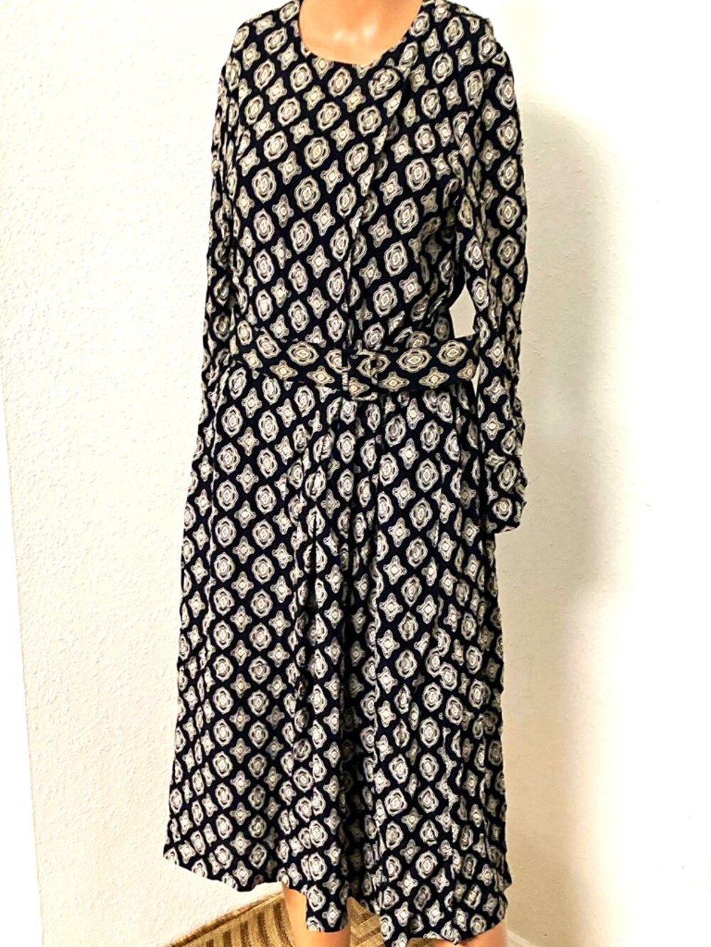 Talbots Petites Geometric Midi Dress Women’s 10P Black White with Belt